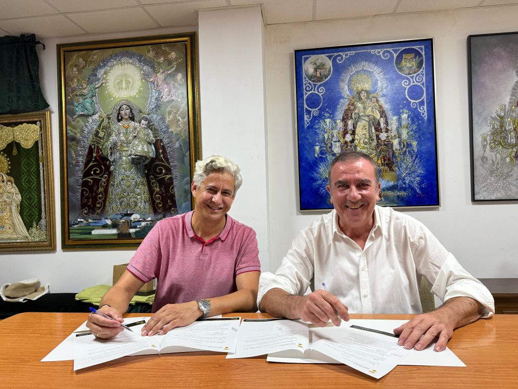 El Carmen volverá a acompañar a la Virgen de la Sangre Coronada